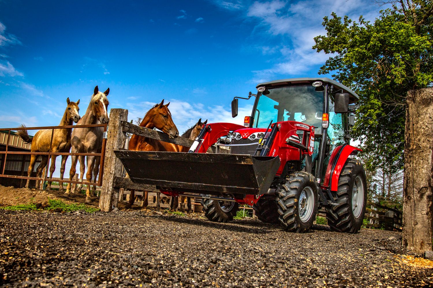 Massey Ferguson Debuts 1700m Series Compact Tractor Rural Lifestyle Dealer 1307